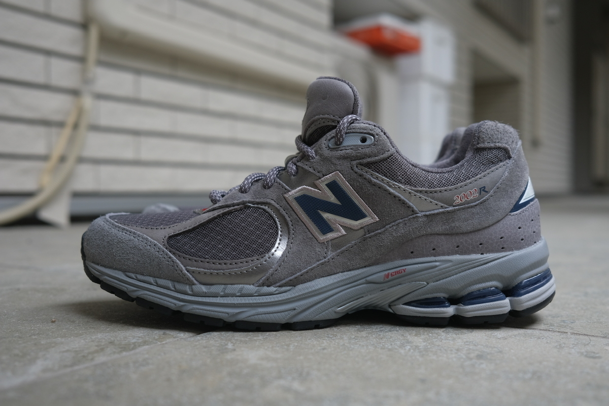 レビュー】ニューバランスの2002Rの限定モデルHG GRAYを購入しました