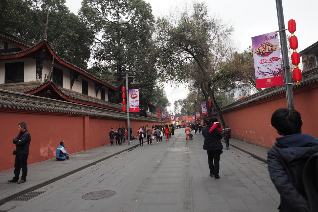 文殊院の周りは古い町 文殊院の周りは古い町