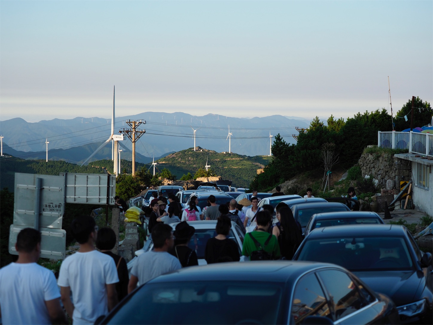 括蒼山の大渋滞帰れそうにない