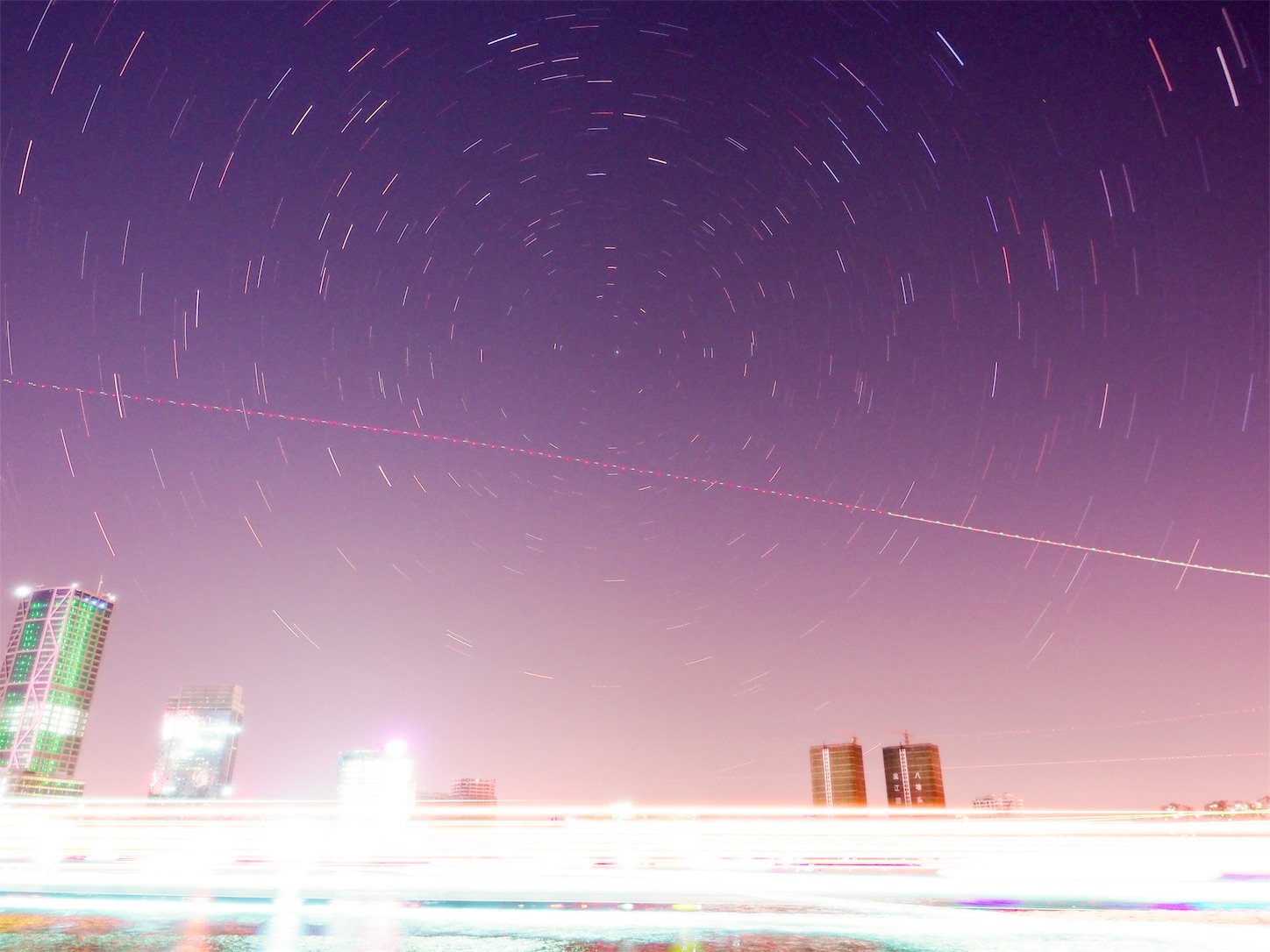 上海の北の空星の軌道撮影