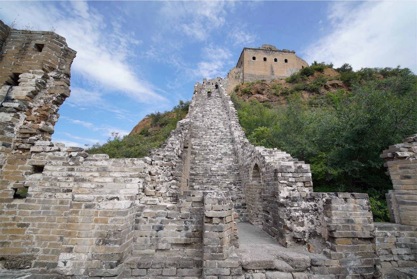 f:id:shan1tian2:20181003171336j:image 金山峰長城-万里の長城