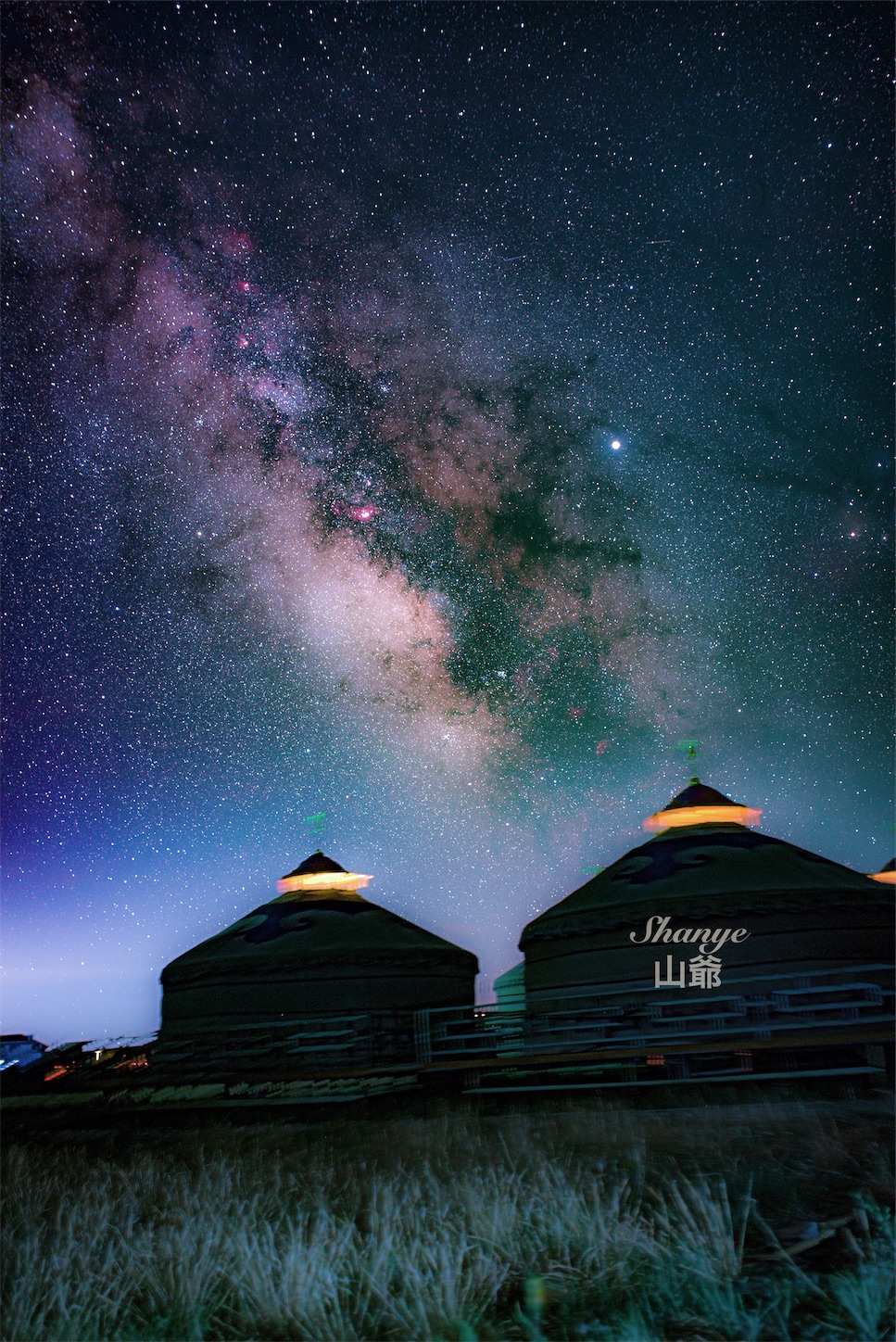 f:id:shan1tian2:20190614084851j:image 35mmの天の川,内モンゴル,シラムレン草原,星空