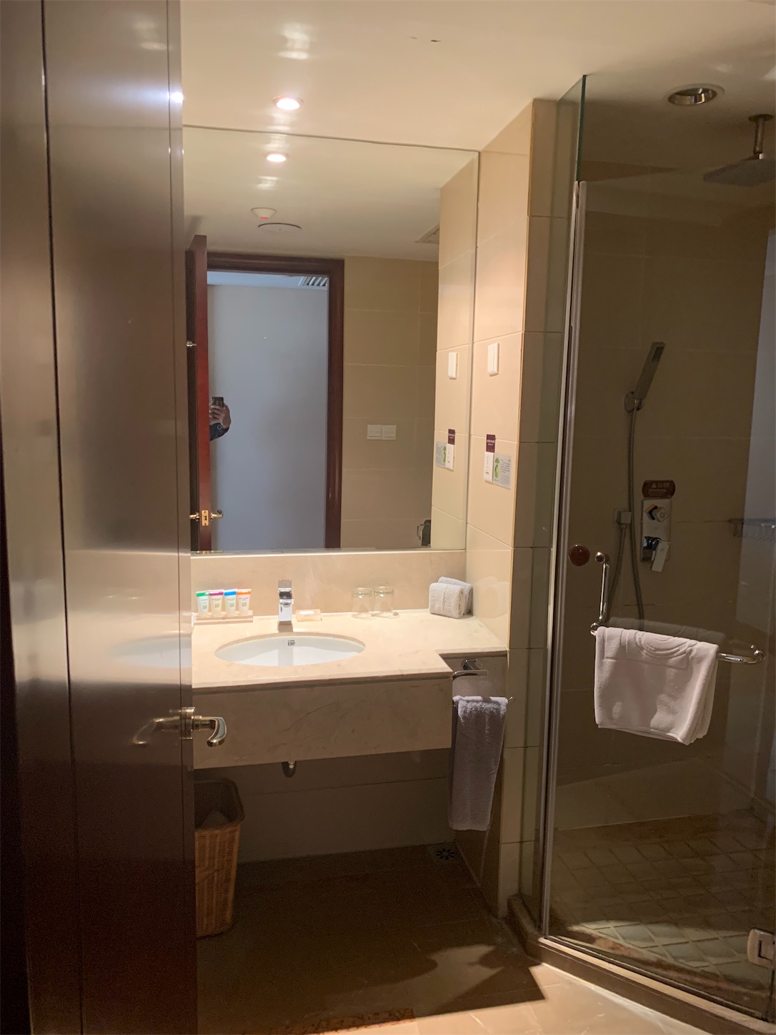 内蒙古海亮广场大酒店Hailiang Plaza Hotel