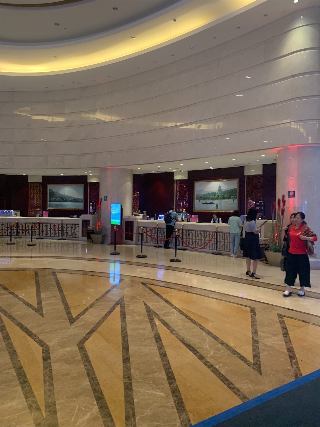 内蒙古海亮广场大酒店Hailiang Plaza Hotelフロント