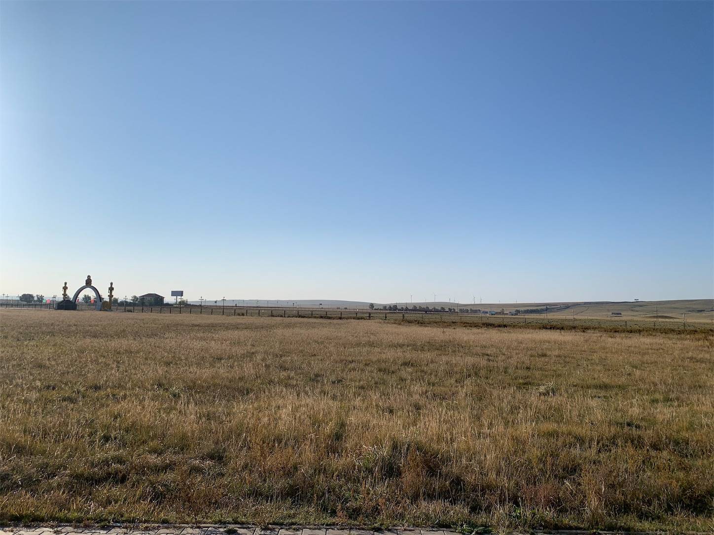 f:id:shan1tian2:20200929002919j:plain 草原の朝