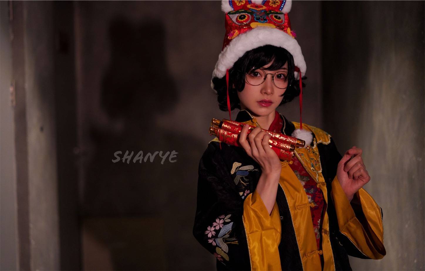 春節風赤旗袍