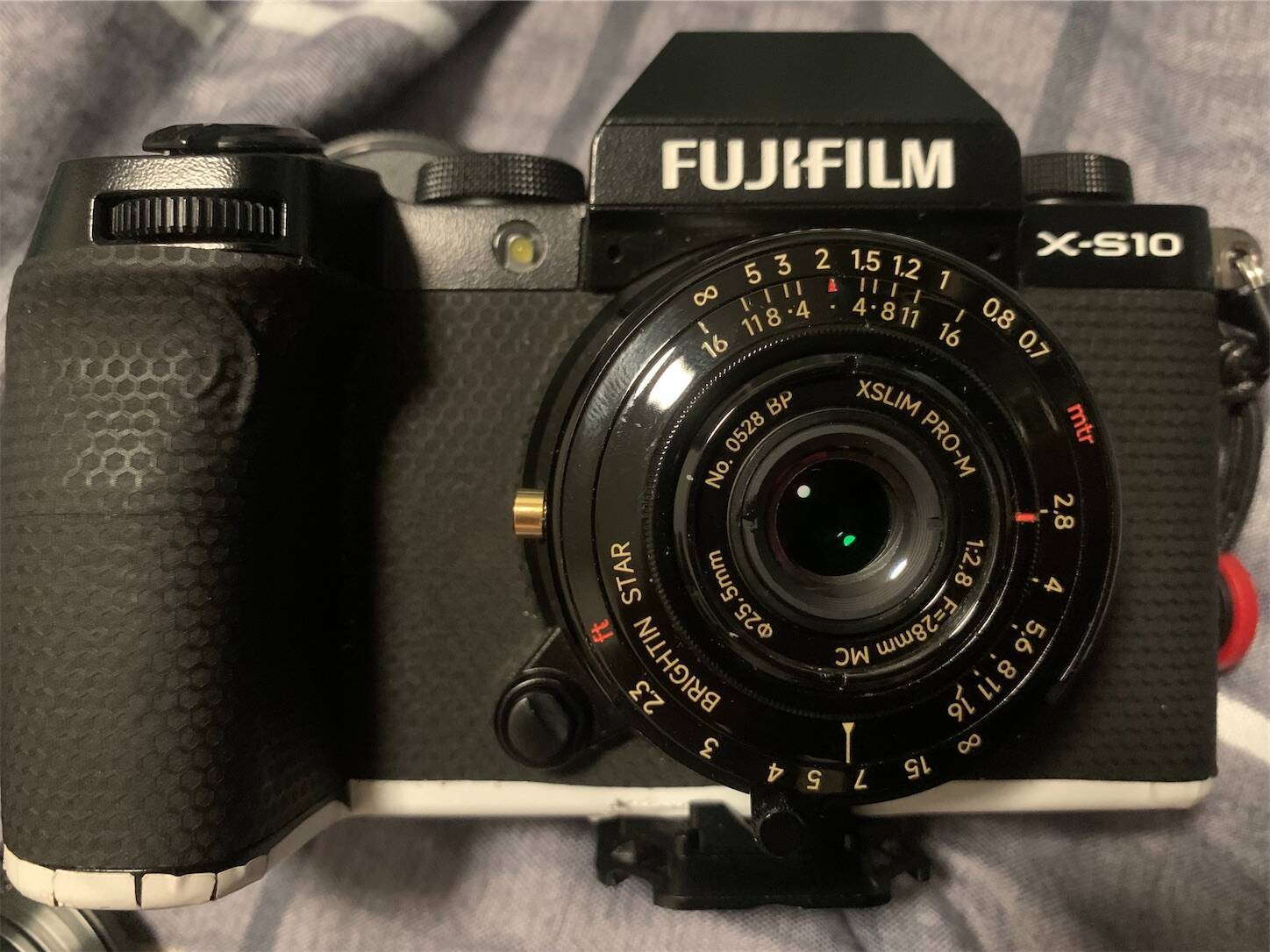 Brightin Star星曜 XSLIM-M 28mmf2.8・想像より更に小さい Brightin Star星曜 XSLIM-M 28mmf2.8・想像より更に小さい
