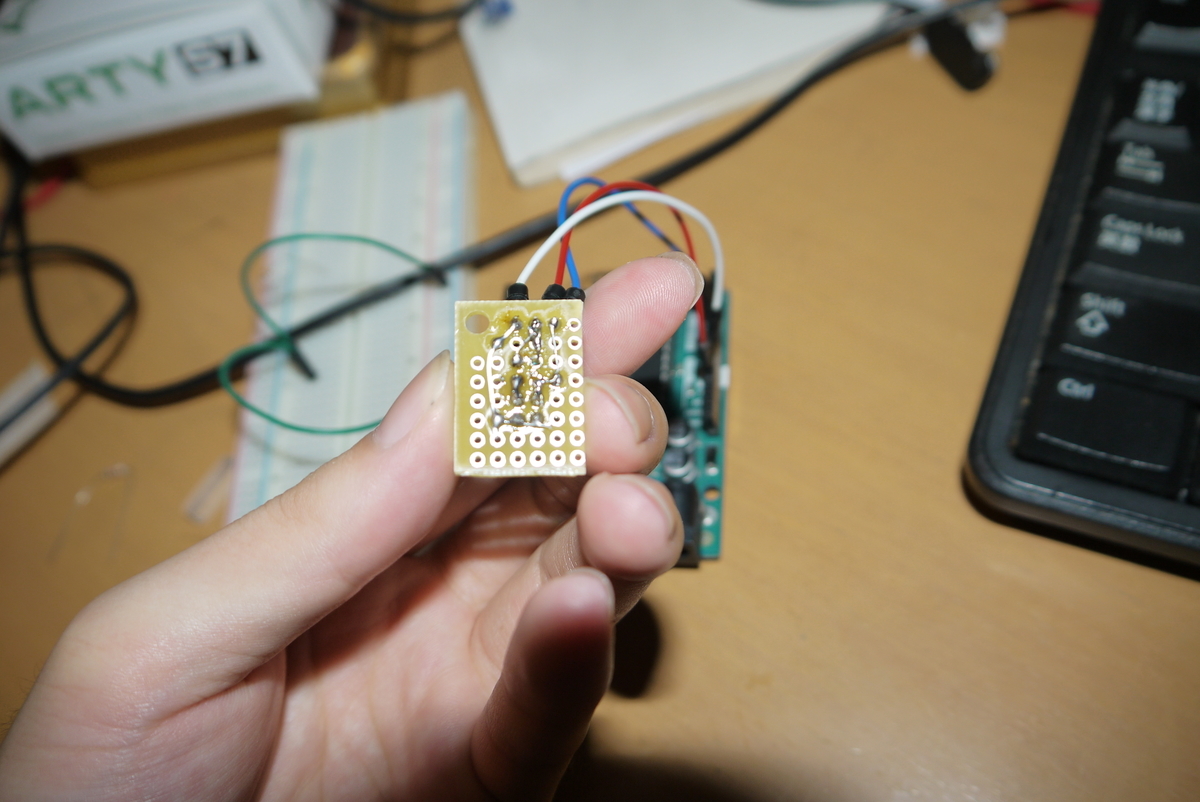 Arduinoを使ってフォトリフレクタ LBR-127HLDで脈拍を見てみた - shangtian’s blog