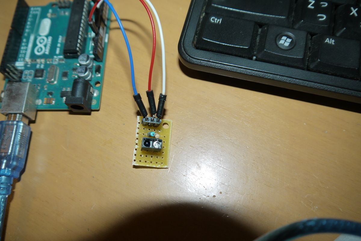 Arduinoを使ってフォトリフレクタ LBR-127HLDで脈拍を見てみた - shangtian’s blog