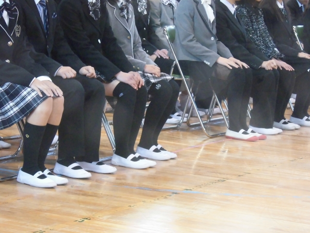 家庭崩壊 子が中学生ぐらいの思春期に家庭崩壊 もう一度やり直すために親がやるべきこと メンタルケア 心の119番