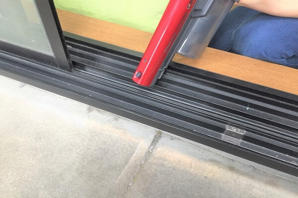 レール掃除の画像