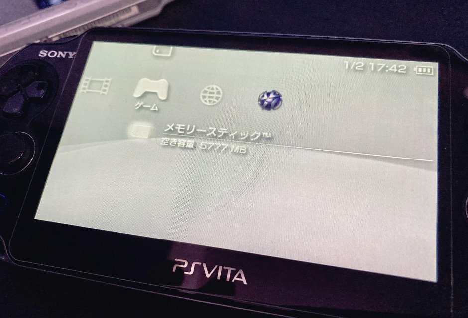 PlayStation Vita - naginagi！psvita  メモリー32ギガ テトリス ケース PlayStation Vita - naginagi！psvita メモリー32ギガ テトリス