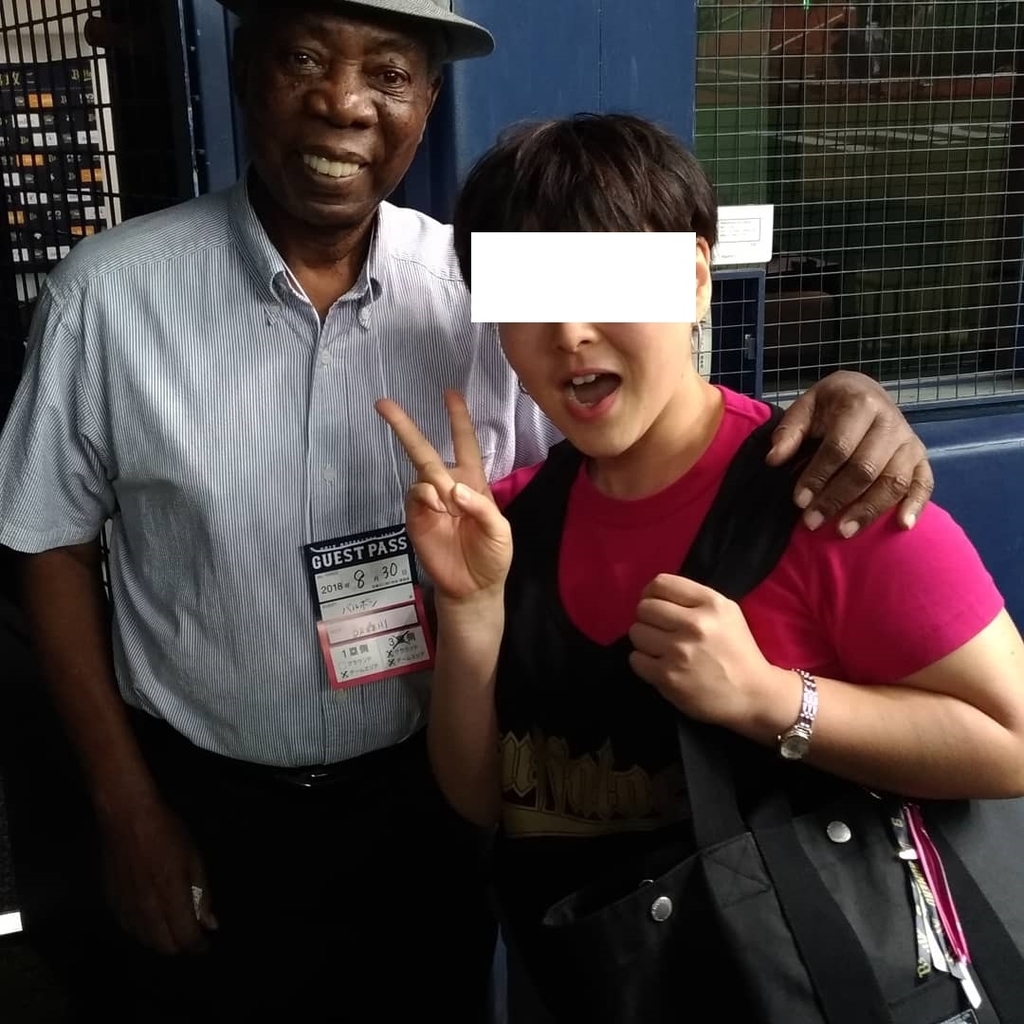 阪急電車に乗って、阪急ブレーブス戦を観に行けば - タフィ・ローズを