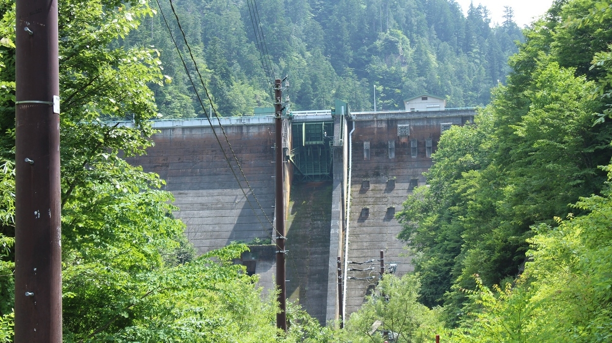 萩形ダム