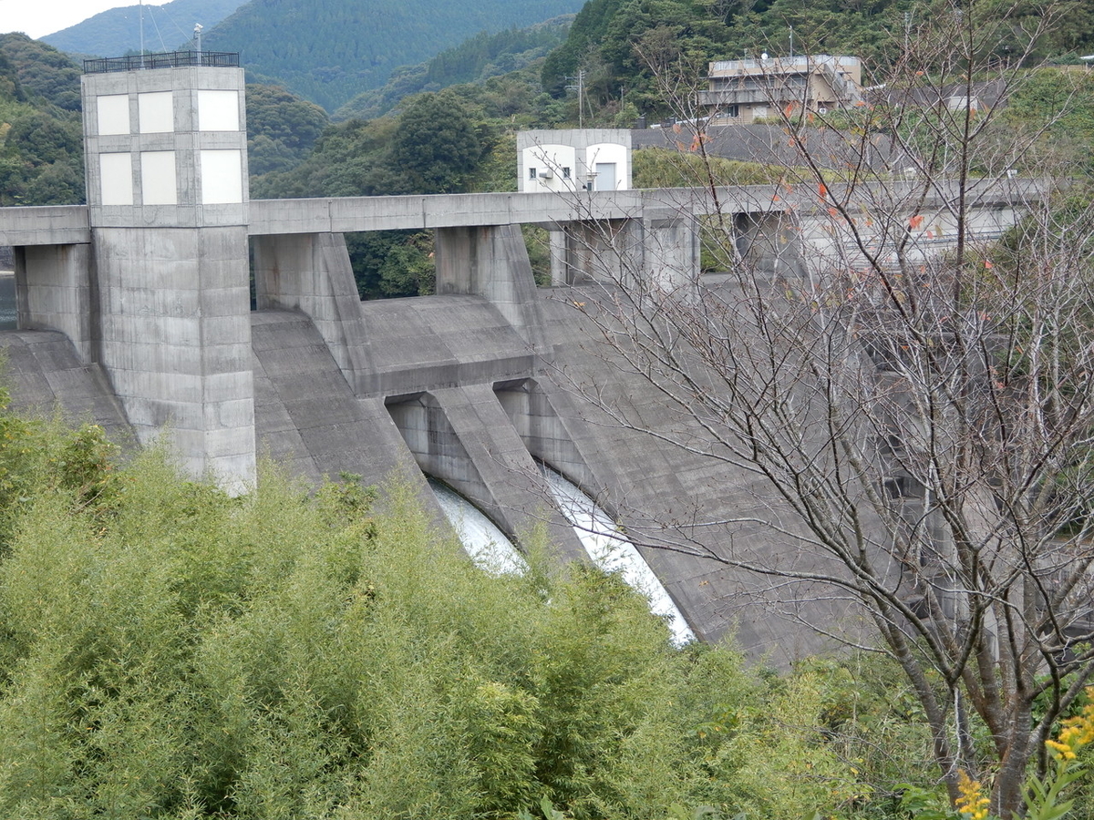 川辺ダム
