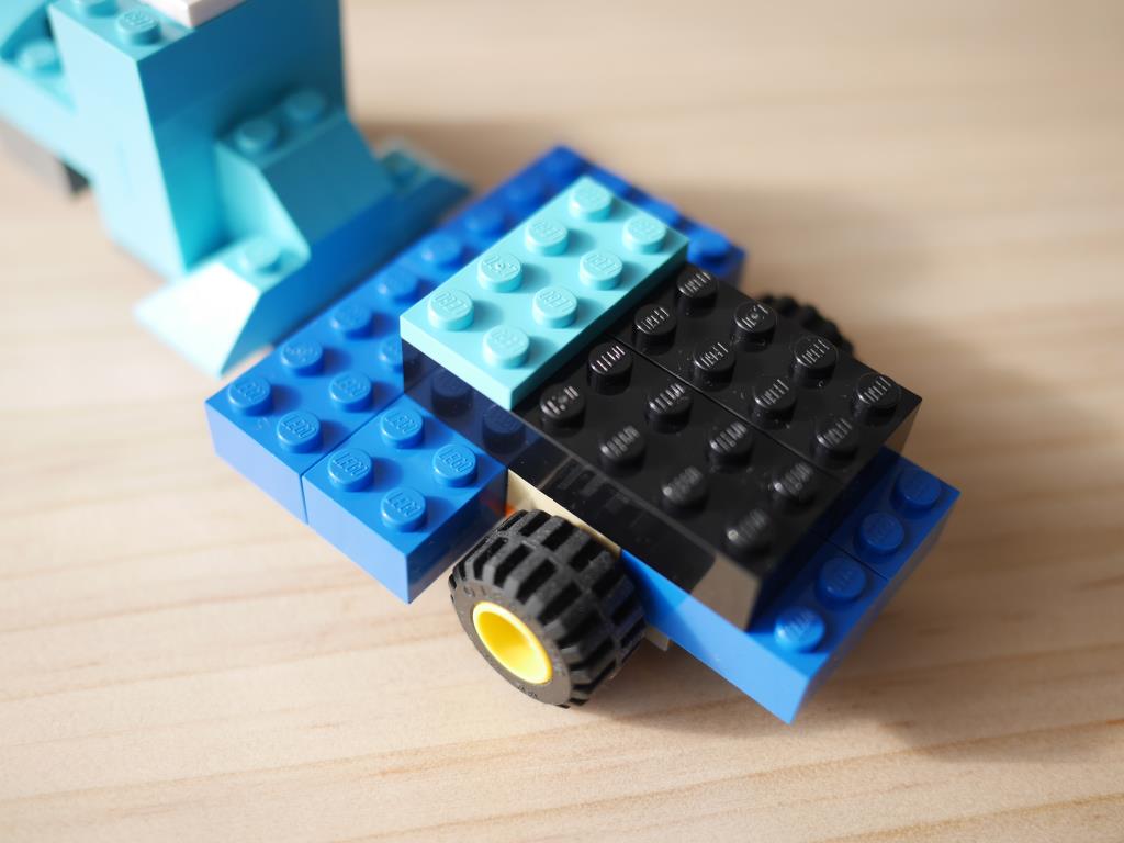 ……㌧㌧…… How to Build a LEGO Motorcycle (10698) | バイクの作り方