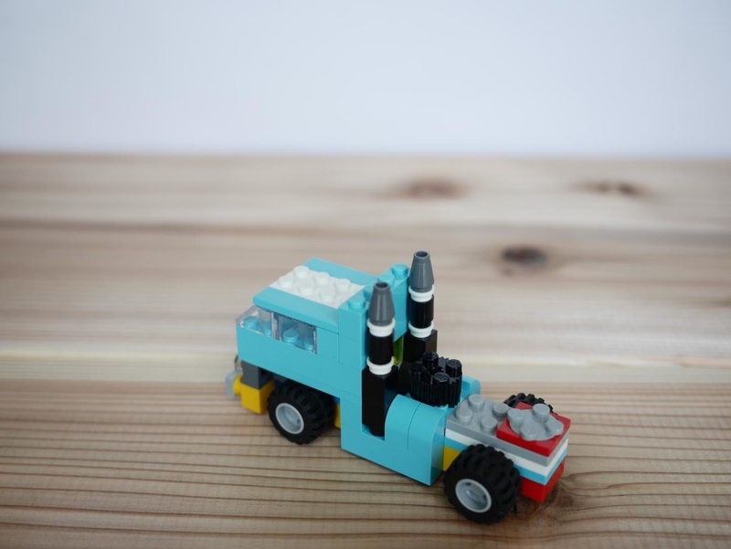 レゴ 超長いトレーラー トラックの作り方 Legoクラシックだけで作ったよ オリジナル シドロモド記 レゴの作り方