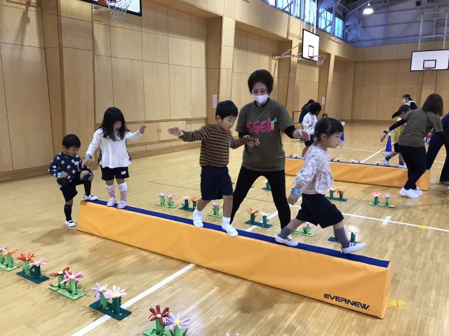 f:id:shigakkan-u-k:20201102153750j:plain f:id:shigakkan-u-k:20201102153750j:plain