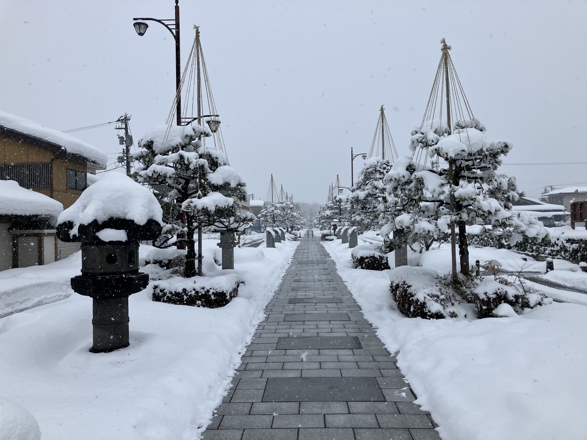 瑞龍寺までの道