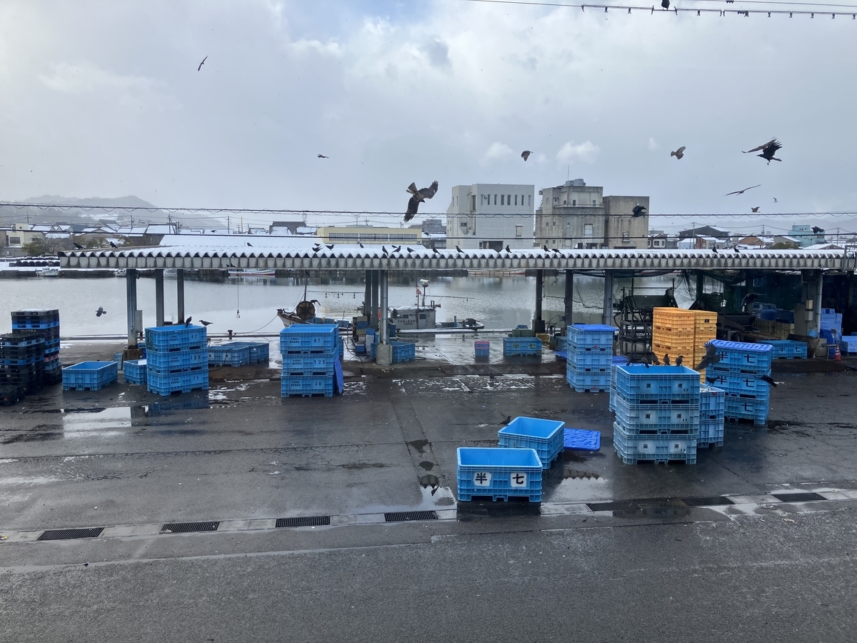 魚市場場外