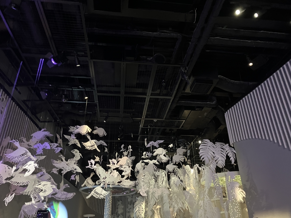 シンガポール