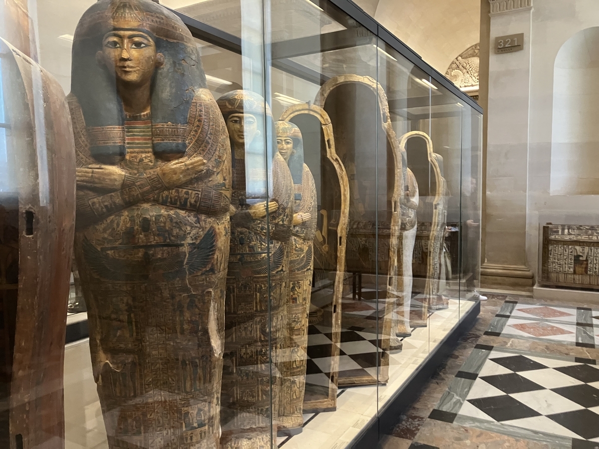 ルーブル美術館１５