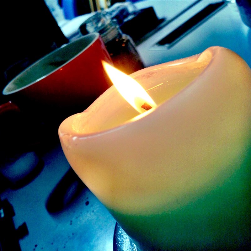 □「キャンドルを“育てる”」という使い方で長く灯すのが楽しくなります