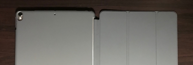 iPad-pro-10.5-with-andmesh-basic-case-AMBSD201-CGR-and-smartcover