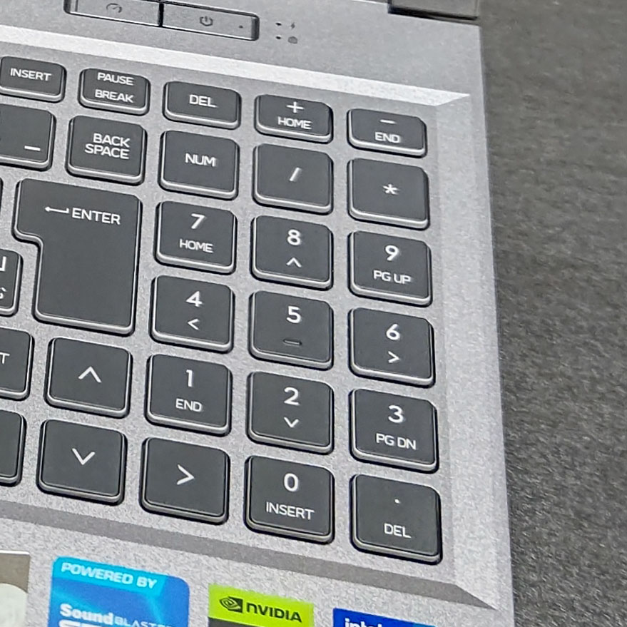 ドスパラ raytrek R5-AA6 クリエイターpc 説明書あり（Raytrek R5-RL6 