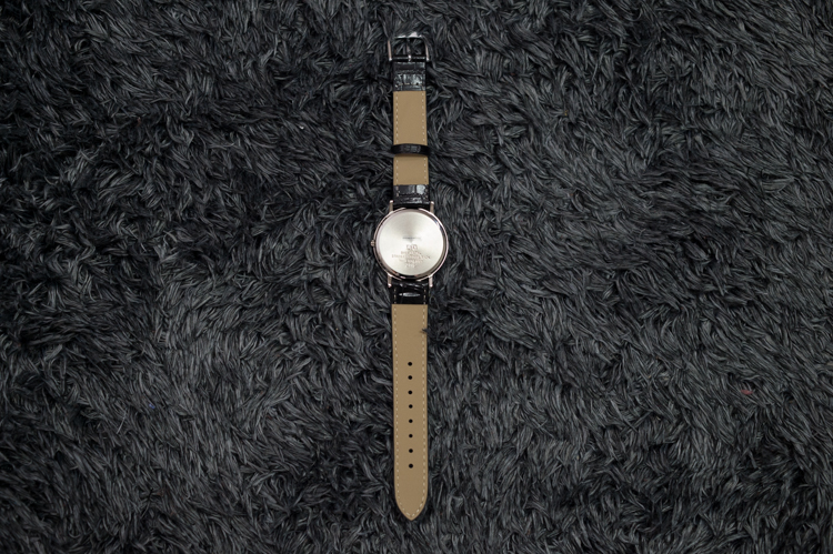 1000円代の格安腕時計citizen Q Q ファルコンを買った話 マグカメラ 1000円代の格安腕時計citizen Q Q ファルコンを買った話 マグカメラ