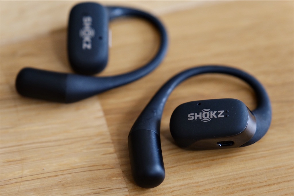 ながら聴き完全ワイヤレスイヤホンの新定番Shokz OpenFit