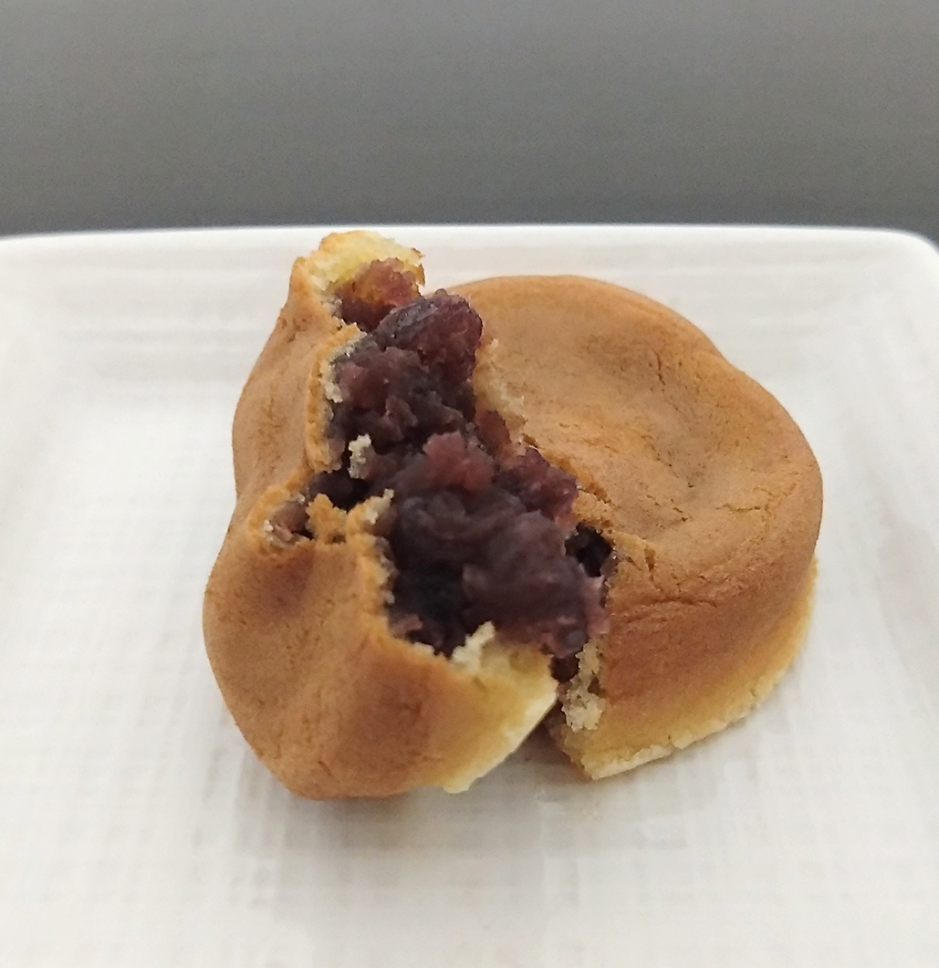 実食レビュー・口コミ】どこで買える？もちもち生地と粒餡の相性