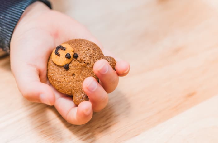 7月19日は「知育菓子の日」