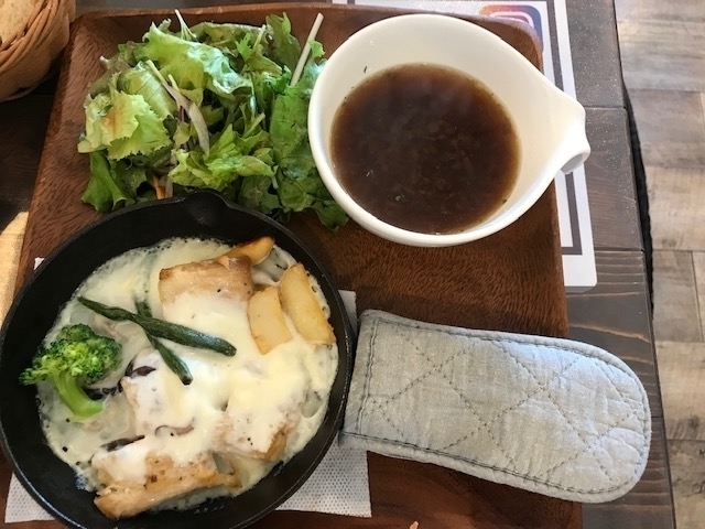f:id:shikishige:20181006193332j:plain f:id:shikishige:20181006193332j:plain