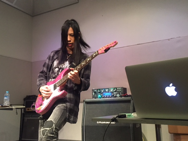 f:id:shima_c_ayagawa:20171121152431j:plain f:id:shima_c_ayagawa:20171121152431j:plain
