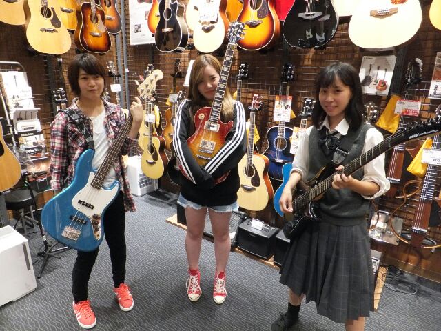 f:id:shima_c_itamikoya:20170920094000j:plain f:id:shima_c_itamikoya:20170920094000j:plain