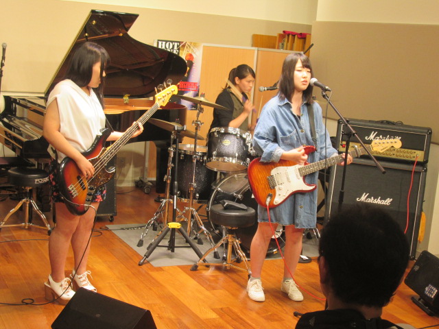 f:id:shima_c_makuhari:20170817114124j:plain f:id:shima_c_makuhari:20170817114124j:plain