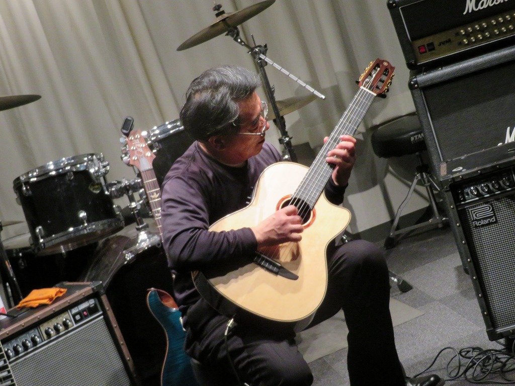 f:id:shima_c_ogaki:20171205164651j:plain f:id:shima_c_ogaki:20171205164651j:plain