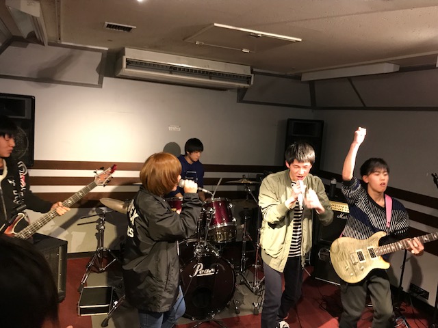 f:id:shima_c_sakudaira:20171231134949j:plain f:id:shima_c_sakudaira:20171231134949j:plain