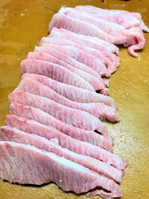 ヒラマサ　ロックショア　釣り　泳がせ　ショアジギング　ルアー