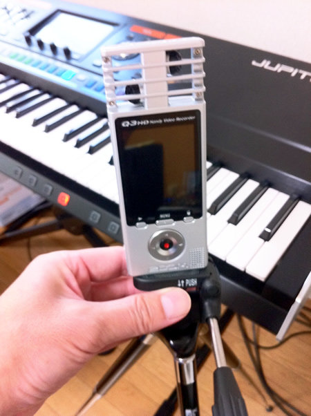 Roland - 【動画制作】VIDEO Canvas ローランド　ソフト＆コントローラー Amazon | 【Roland】 Video Canvas DV-7G | 電子ピアノ | 楽器