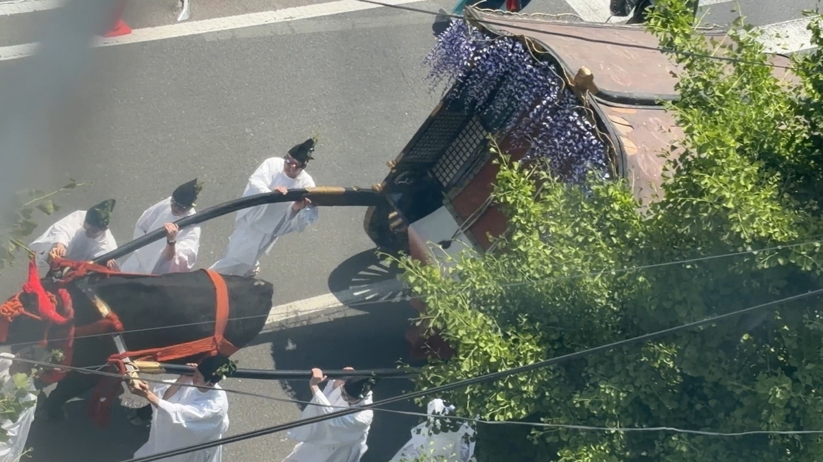 葵祭の牛車