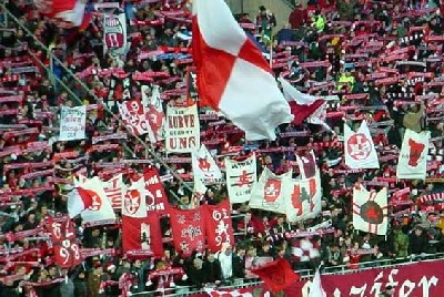 10 26維新スタジアムはゲーフラナイト なにげなくレノファ応援日記