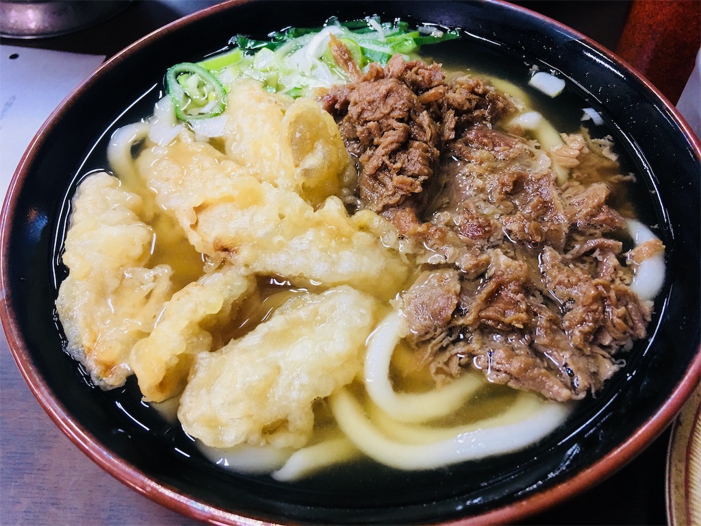立花うどんの肉ごぼう天うどん