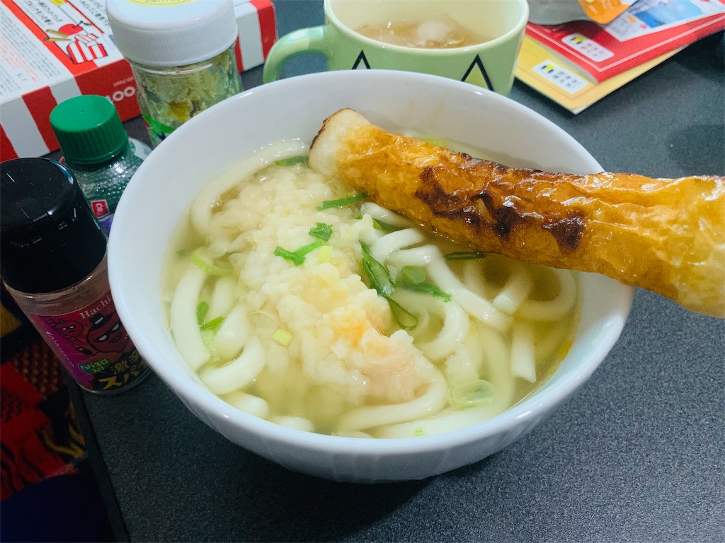 立花うどんのお持ち帰りのえび天うどん