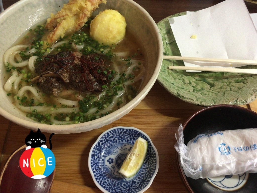 炙り牛テールの葱まみれうどん