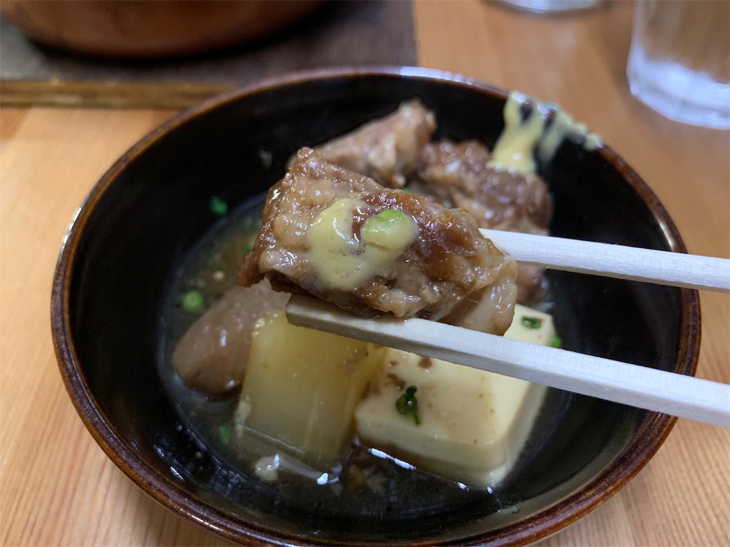 豚ばらなんこつ煮物の豚肉