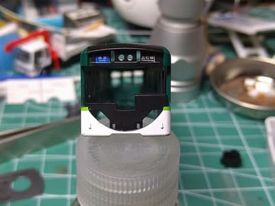 鉄コレ京阪13000系ライト点灯化改造 - S56製作所
