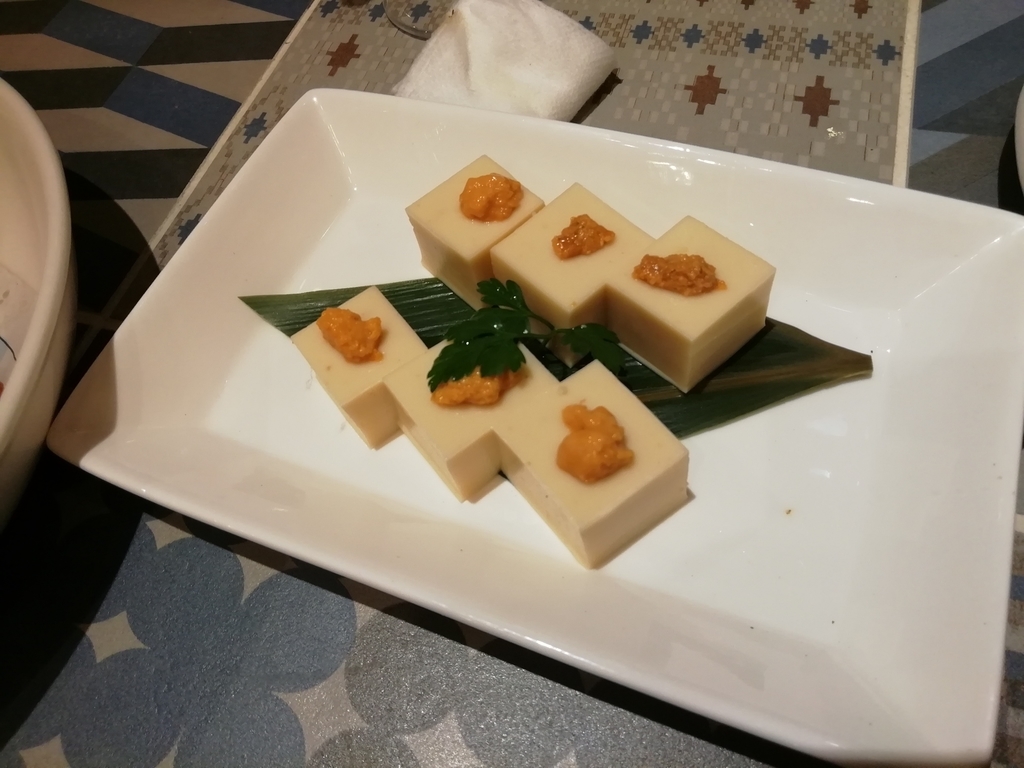 うに豆腐　690円