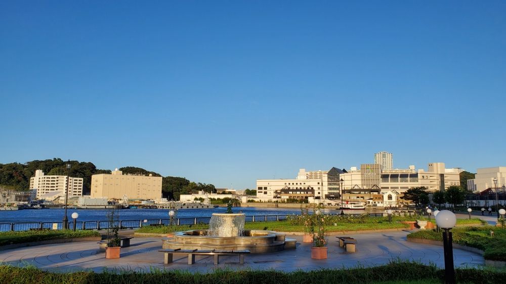 ヴェルニー公園の噴水と花壇